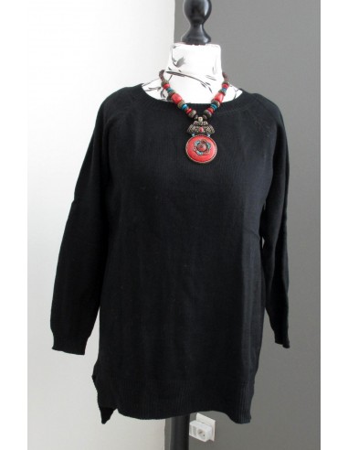 Pull droit noir maille chaude col rond manches raglan Pull droit noir maille chaude col rond manches raglan