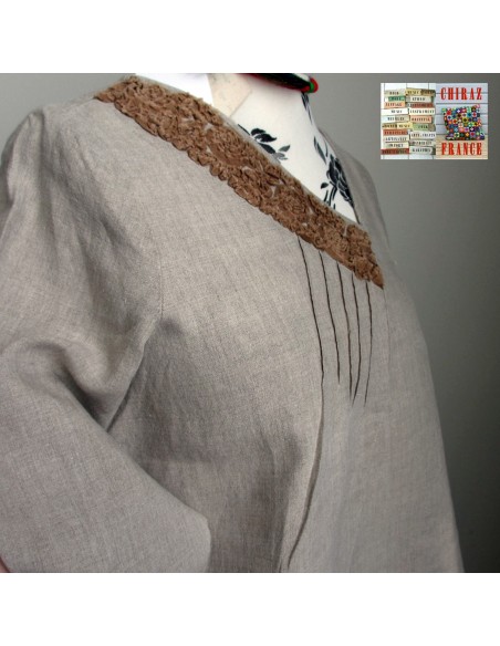 Tunique top LIN brut BEIGE ou ÉCRU coupe trapèze demi col relief plis plats fentes boho ethnique