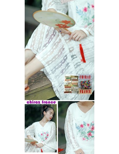 Robe blanche dentelle manches larges princesse légère coton rebrodée boho ethnique