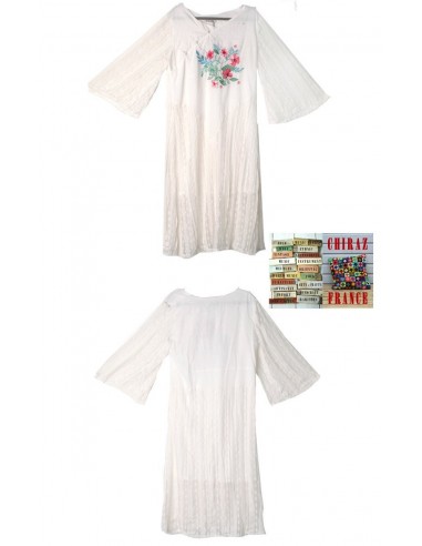 Robe blanche dentelle manches larges princesse légère coton rebrodée boho ethnique